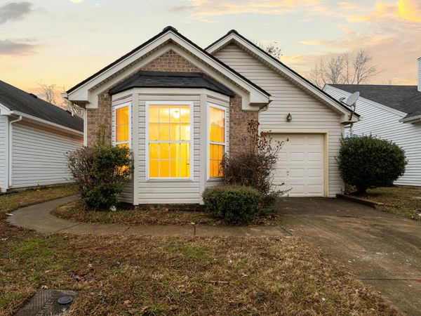 3086 Penn Meade Way , Nashville, TN 37214