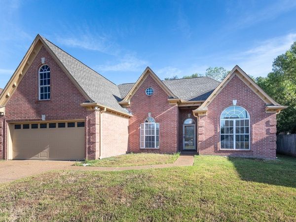 8132 W WHITE WING CV, Bartlett, TN 38002