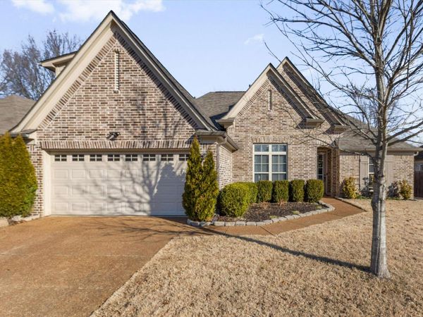 7866 IVY LAKE LN, Bartlett, TN 38133