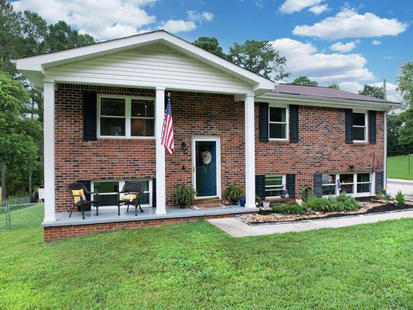 4041 N Marble Top Road, Chickamauga 30707