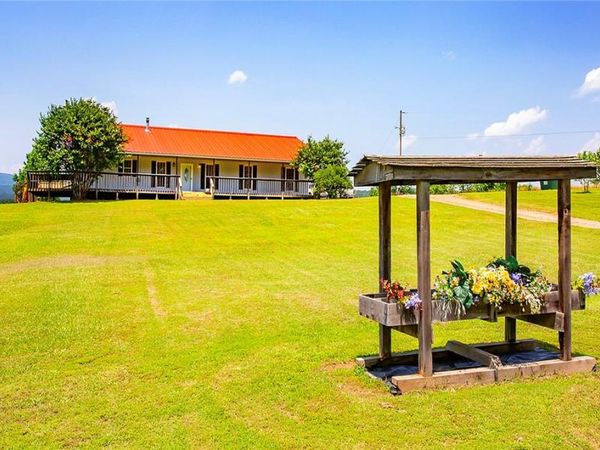 1531 Mount Zion Road , Jerusalem, AR 72080