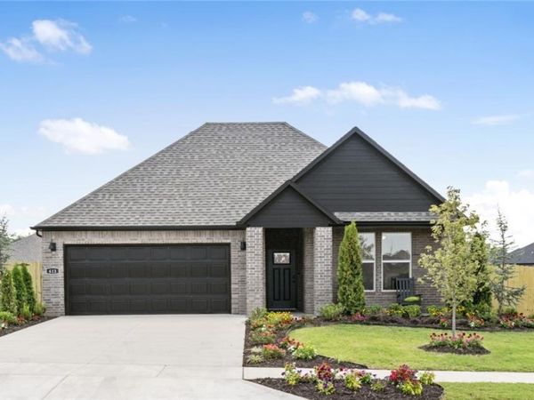 518 W Canada Drive , Farmington, AR 72730