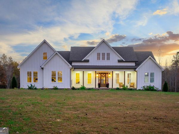 553 New Home Road, Trenton, GA 30752