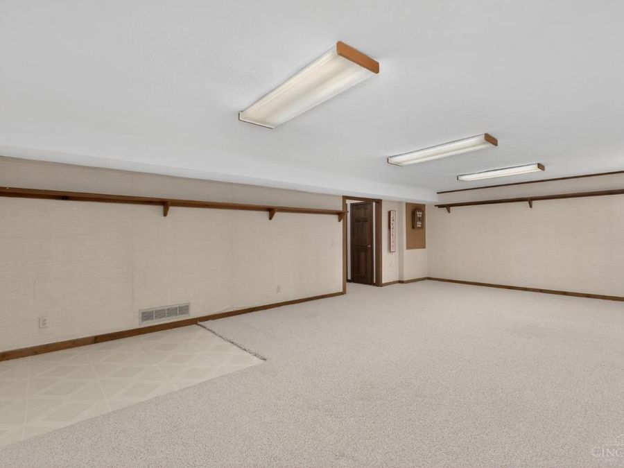 560 Blackhawk Trail, Miami Township, OH 45140 Photo 45