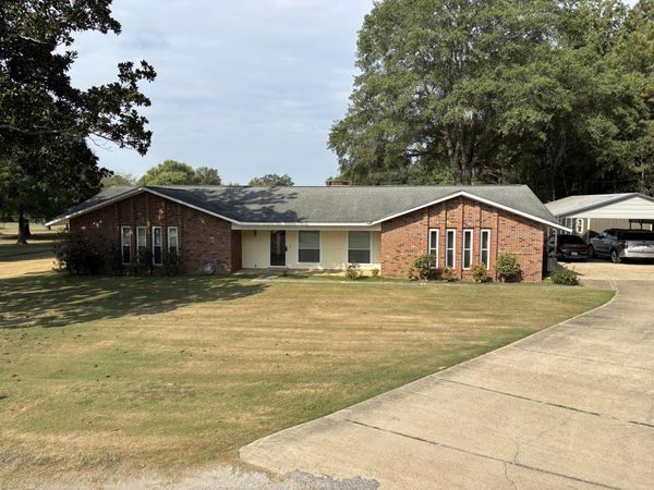 119 Joel Dr, Columbus, MS 39705