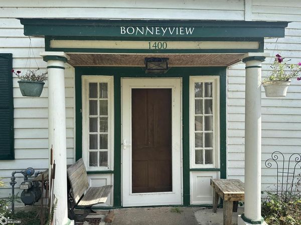 1400 2Nd Street, Keosauqua, IA 52565