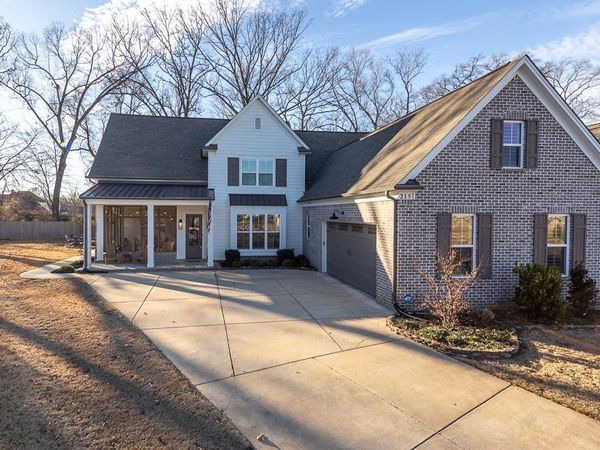 215 NEBHUT LN, Rossville, TN 38066