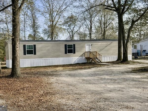610 Poplar Way, Metter, GA 30439