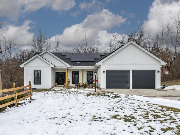 25806 Nellies Ridge , Dow, IL 62022