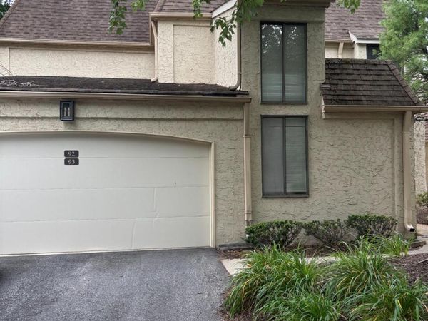 92 Gate House Lane , Edison, NJ 08820