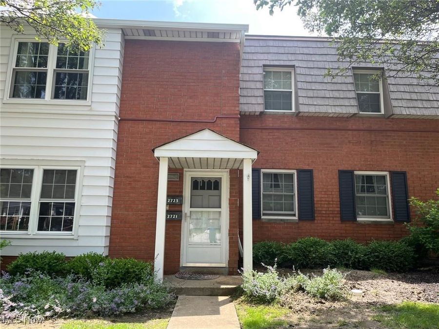 2723 Pease Drive , Unit A106, Rocky River, OH 44116 Photo 1