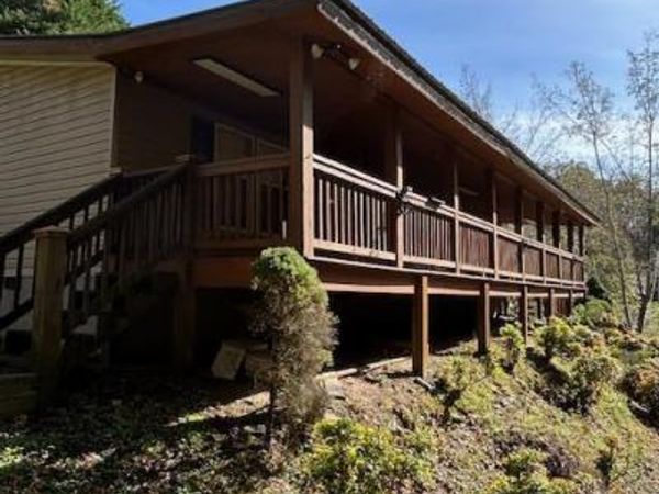 219 Womble Road, Farner 37333