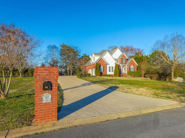 165 Drake Drive NW, Cleveland, TN 37312