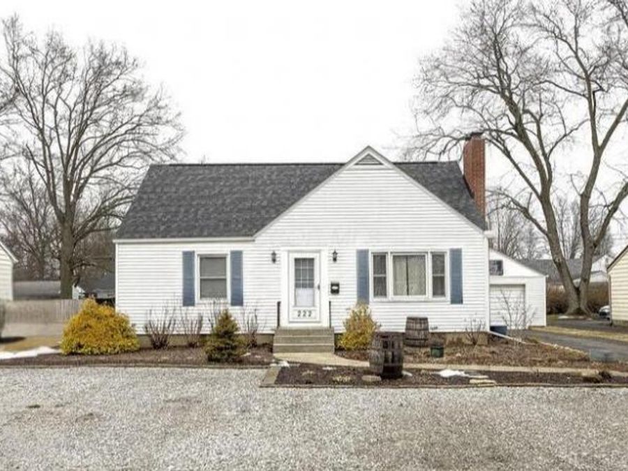 222 Bachmann Avenue , Newark, OH 43055 Photo 1