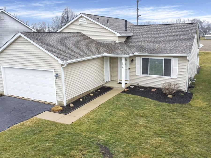 570 Carriage Drive , Plain City, OH 43064 Photo 1