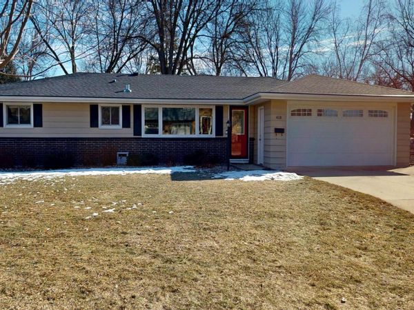 418 Ridge Road , Albert Lea, MN 56007