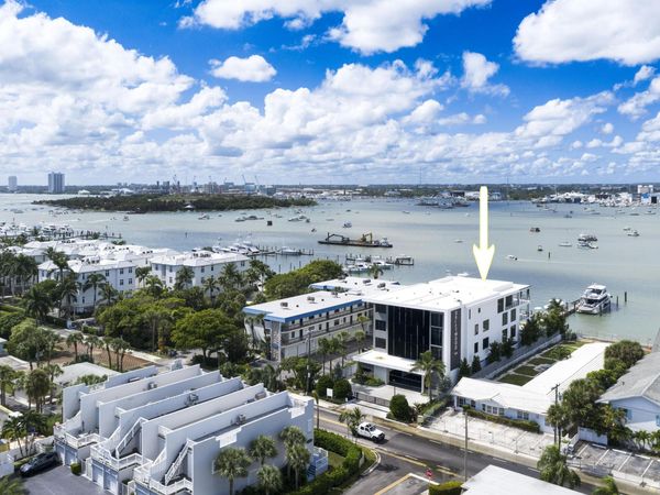 2323 Lake Drive, Unit 202, West Palm Beach, FL 33404