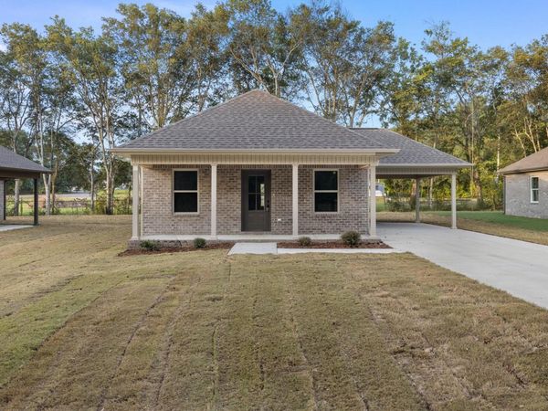 709 Joe Wheeler Dr, Tuscumbia, AL 00000