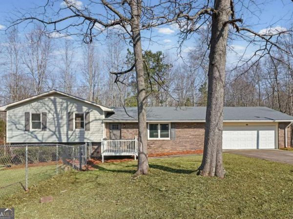 101 Dock Hyde Road, Carrollton, GA 30116