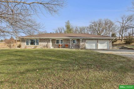 1045 Hwy 77 , Oakland, NE 68045