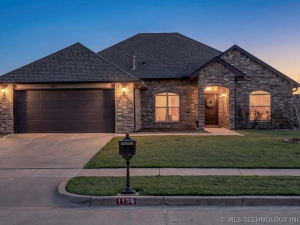 113 S 47th Street , Broken Arrow, OK 74014
