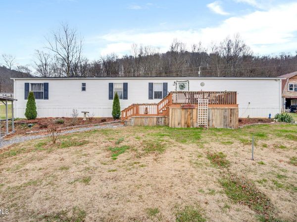 404 Amis Chapel Road Road, Surgoinsville, TN 37873