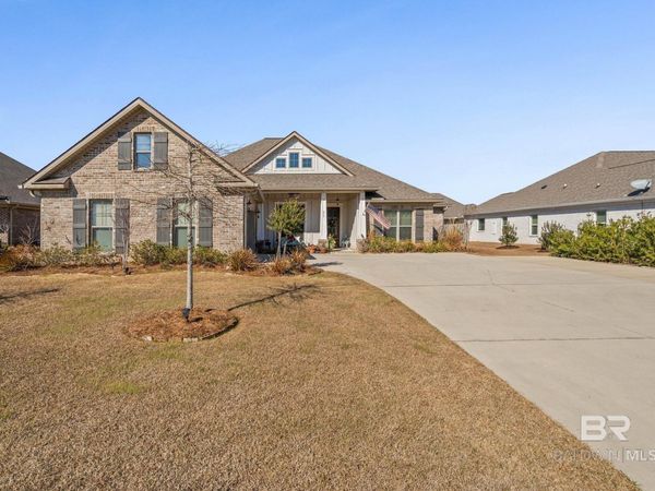 817 Vulpes Avenue, Fairhope, AL 36532