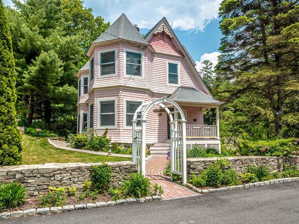 42 Carter Notch Road, Jackson, NH 03846