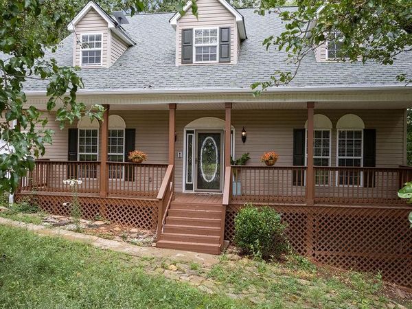 267 Pointe Willow Drive, Cleveland, GA 30528