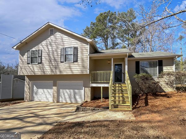 116 Westwood Drive, Dallas, GA 30132