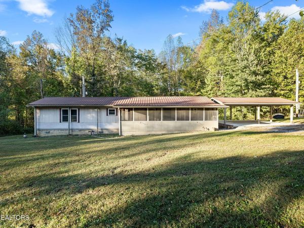 139 June Chapel Rd, Cookeville, TN 38506