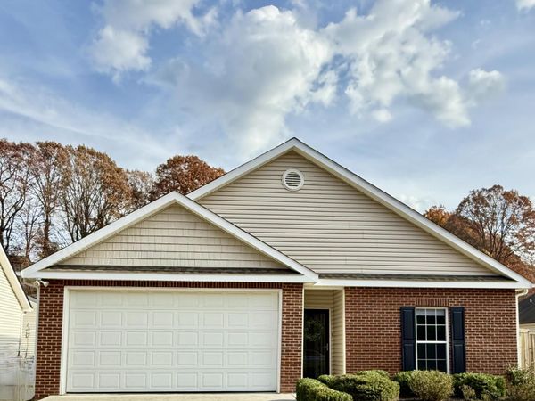 10812 Meriwether Lane, Knoxville, TN 37934