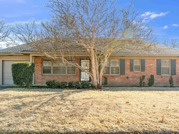 4949 WELCHSHIRE AVE, Memphis, TN 38117