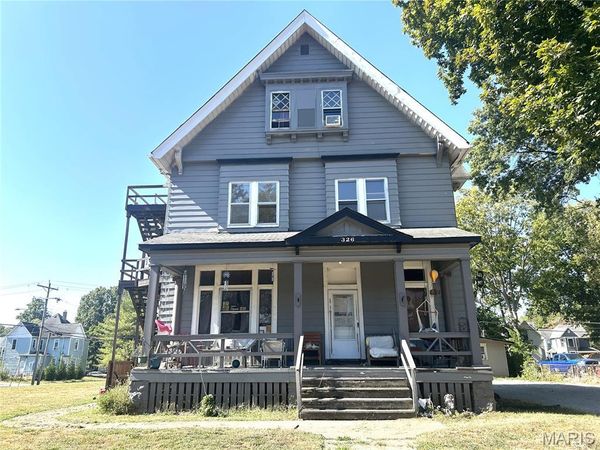 326 Portland Avenue , Belleville, IL 62220