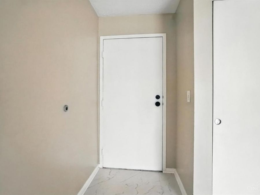 7212 Creekview Drive, Unit 6, Colerain Township, OH 45247 Photo 10