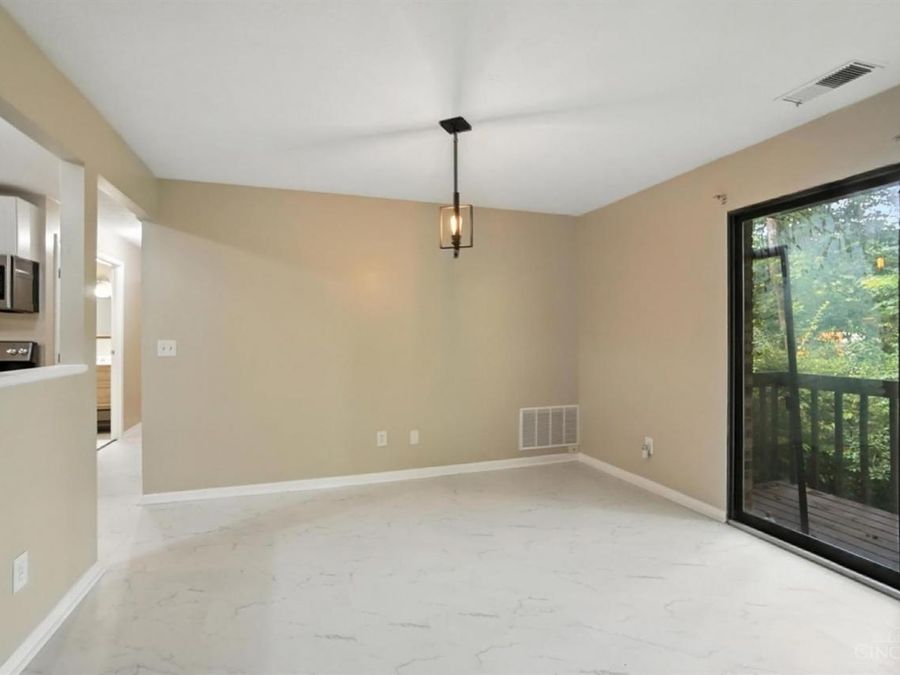 7212 Creekview Drive, Unit 6, Colerain Township, OH 45247 Photo 14