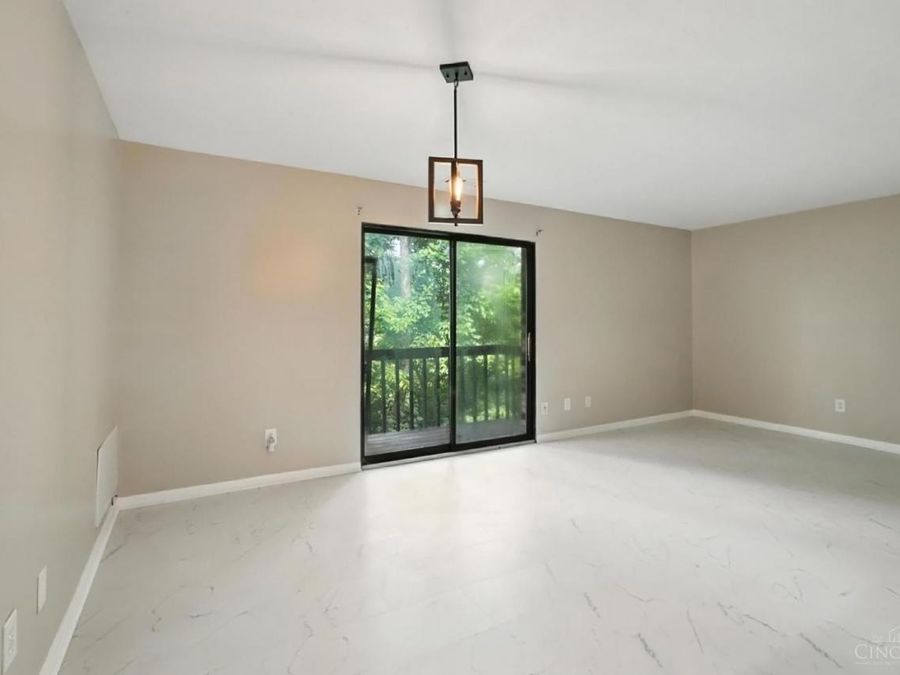 7212 Creekview Drive, Unit 6, Colerain Township, OH 45247 Photo 15