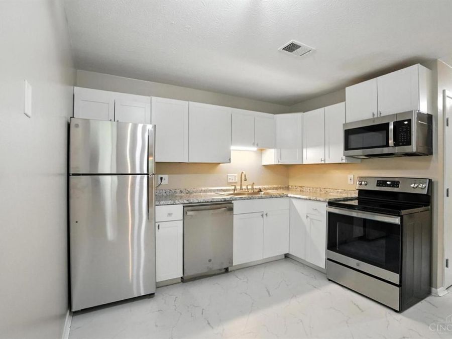 7212 Creekview Drive, Unit 6, Colerain Township, OH 45247 Photo 19