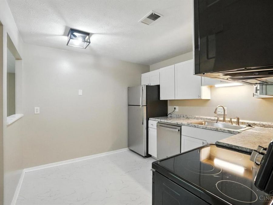 7212 Creekview Drive, Unit 6, Colerain Township, OH 45247 Photo 20