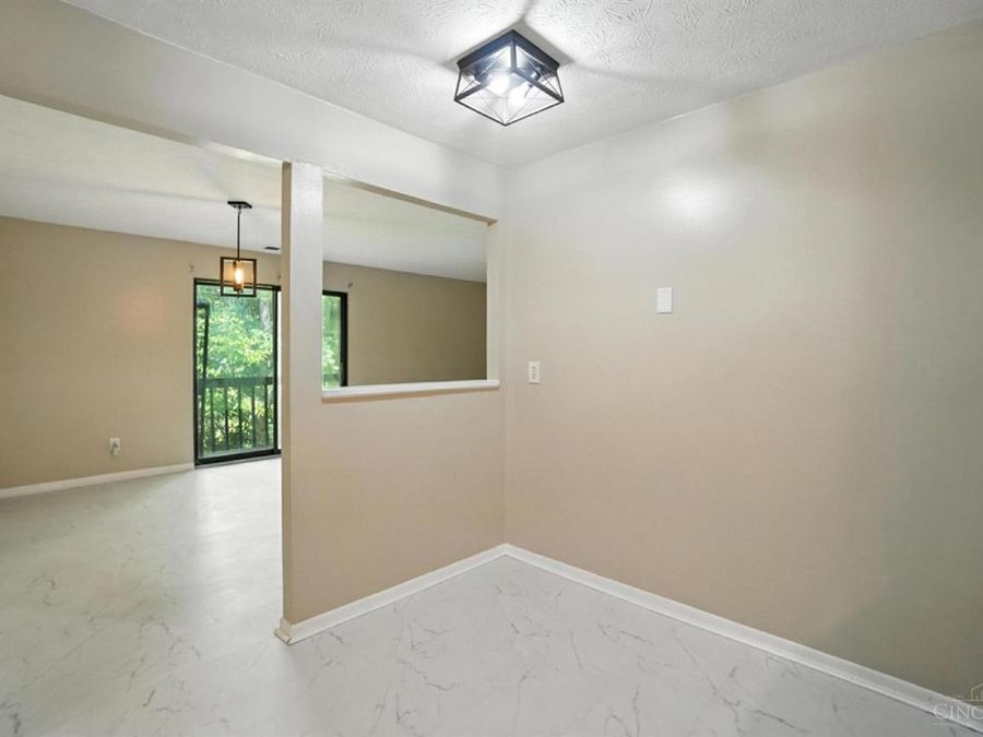 7212 Creekview Drive, Unit 6, Colerain Township, OH 45247 Photo 21