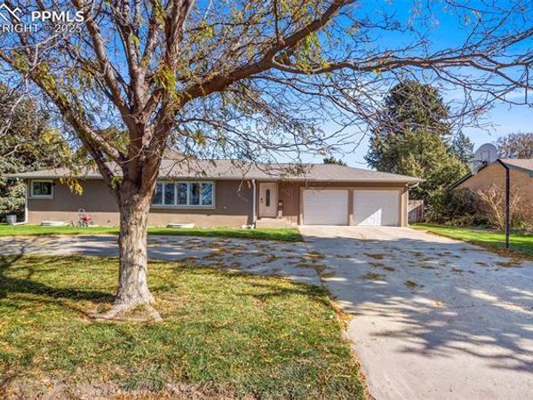 950 15th Street, Burlington, CO 80807