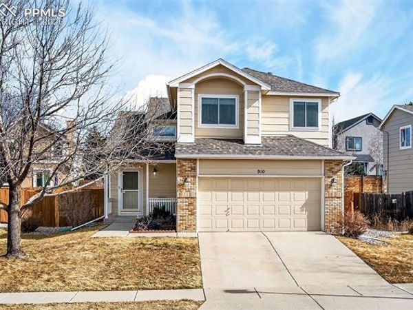 910 Piros Drive, Colorado Springs, CO 80922
