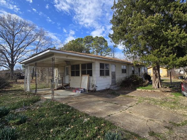 110 2nd Street, Oil Trough, AR 72564