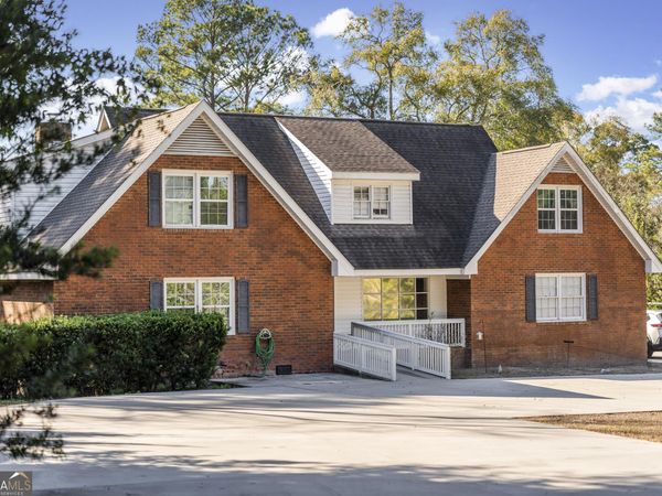 1287 S River Oaks Drive, Blackshear, GA 31516