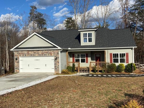 184 Haybrook Drive, Cleveland, GA 30528