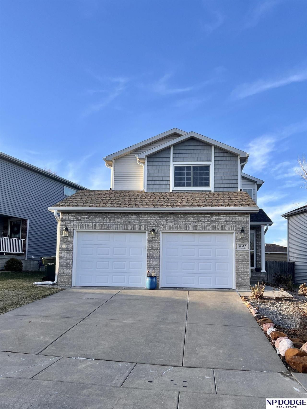 7642 Glynoaks Drive , Lincoln, NE 68516