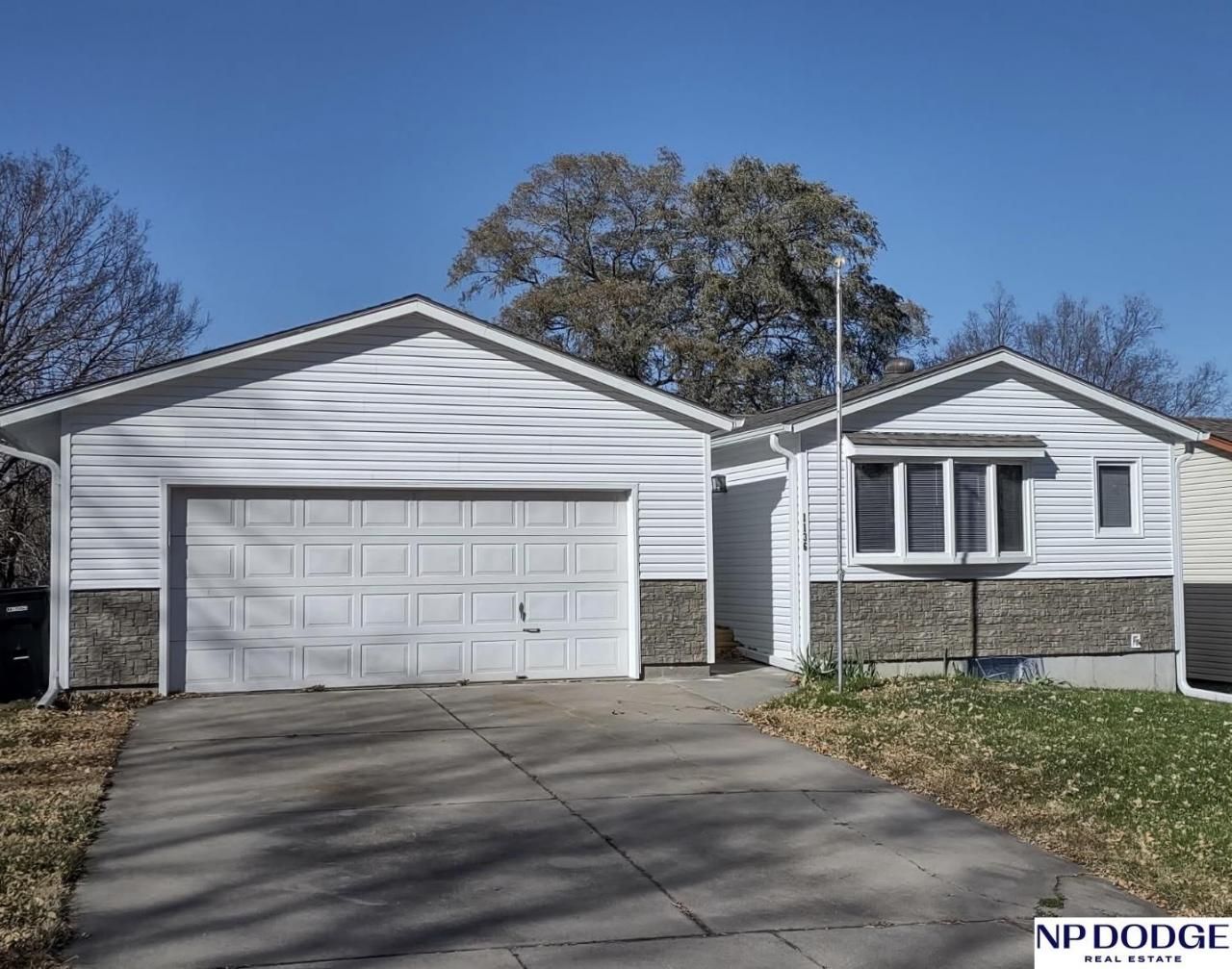 1136 Galloway Avenue , Lincoln, NE 68512