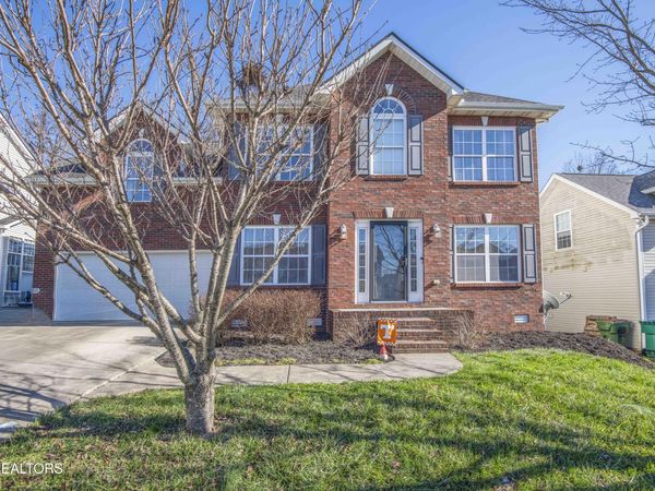 2112 Cedargreens Rd, Knoxville, TN 37924