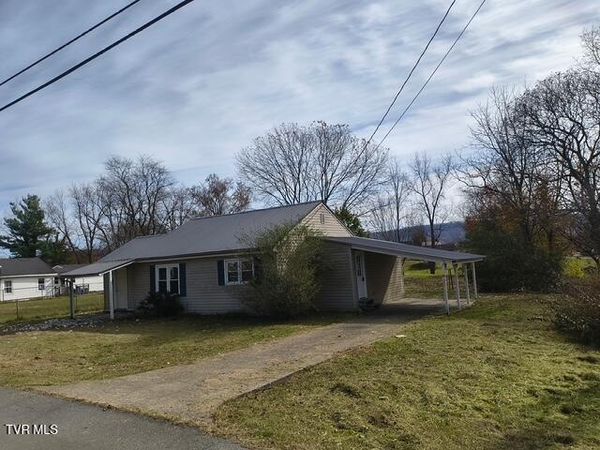 539 Elm Street, Mount Carmel, TN 37645