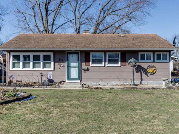 10 Penick Avenue , Delaware, OH 43015